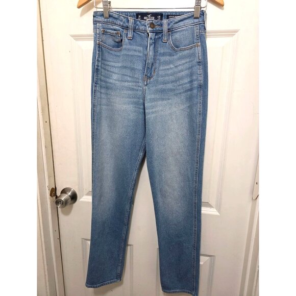 Hollister Ultra High-Rise Mom Jeans Light Wash Size 26W 27L Denim Women's - Picture 2 of 8